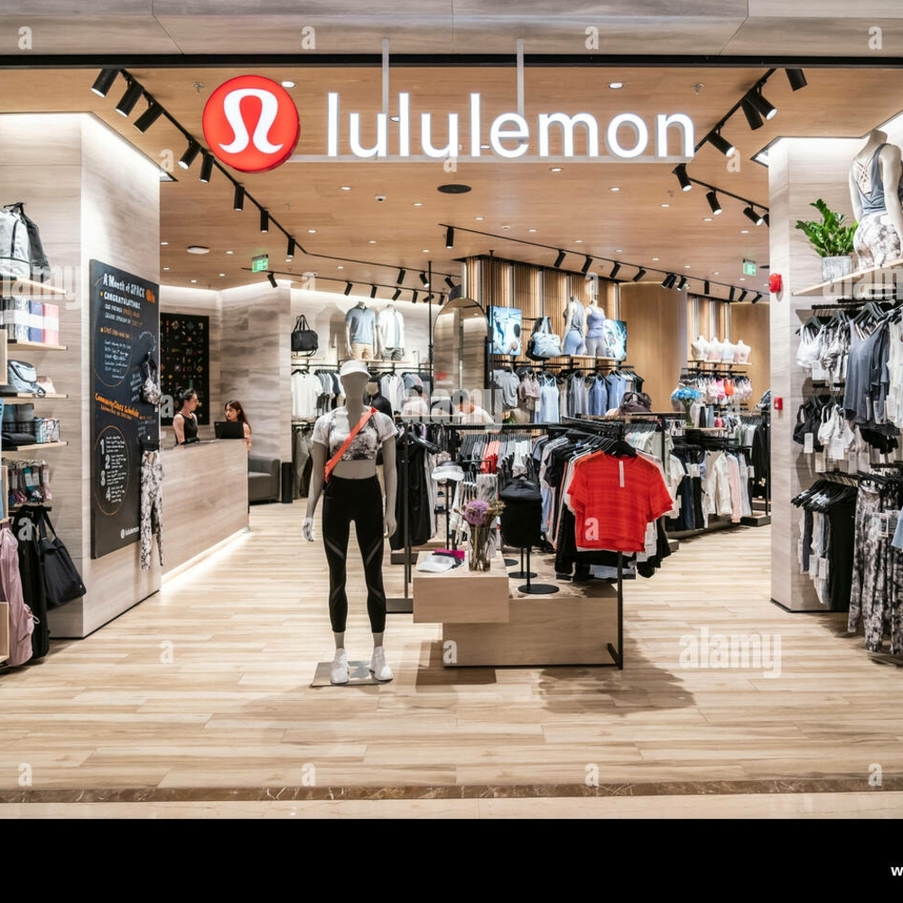 Lululemon Athletica Women's Tops - Black and White